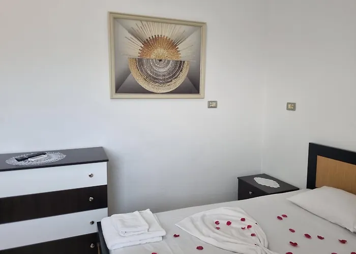 Apartment Besnik Brahimi Ksamil