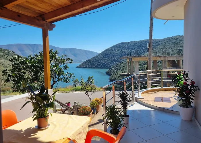 Apartment Besnik Brahimi Ksamil