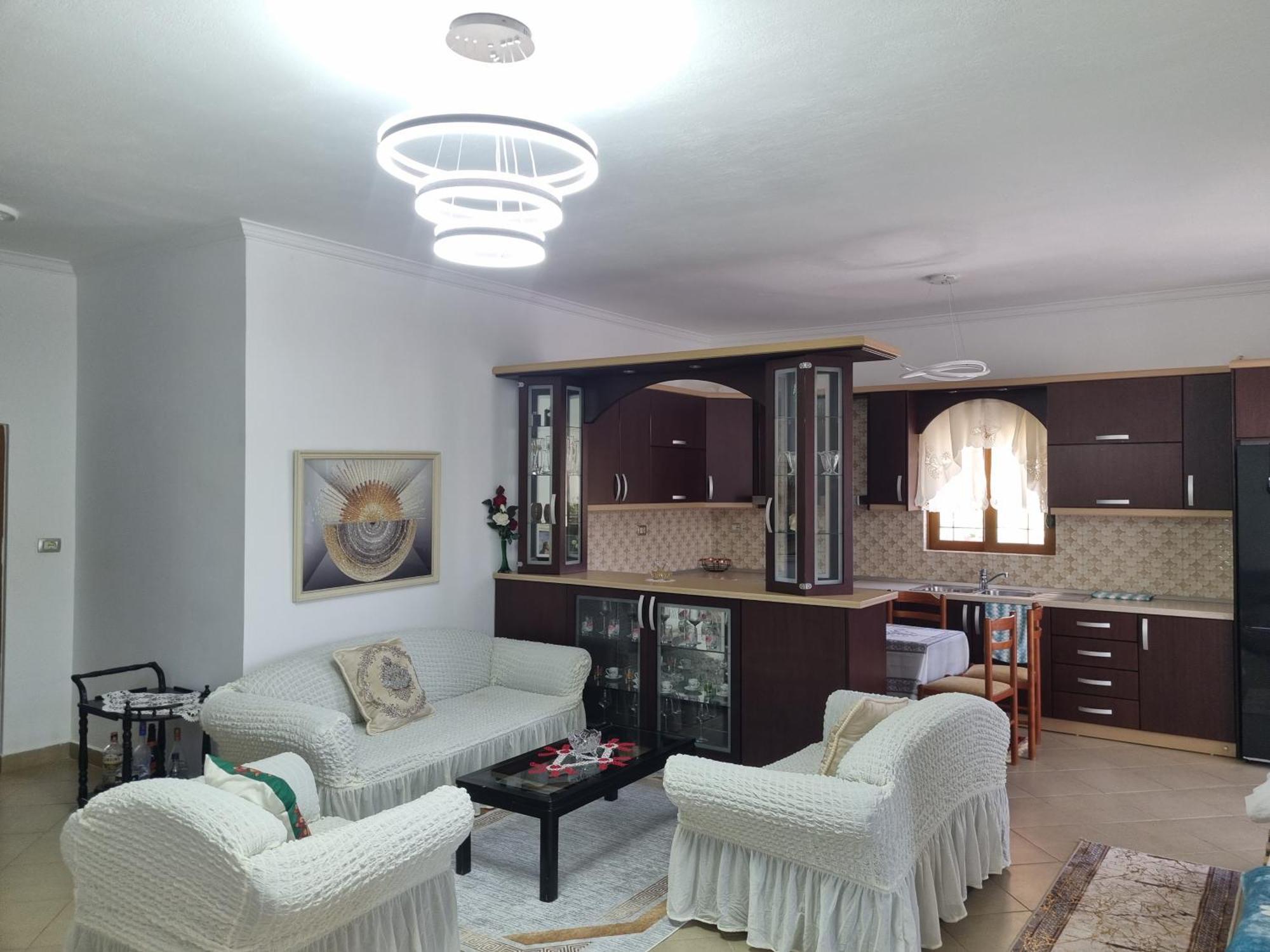 Besnik Brahimi Apartment *