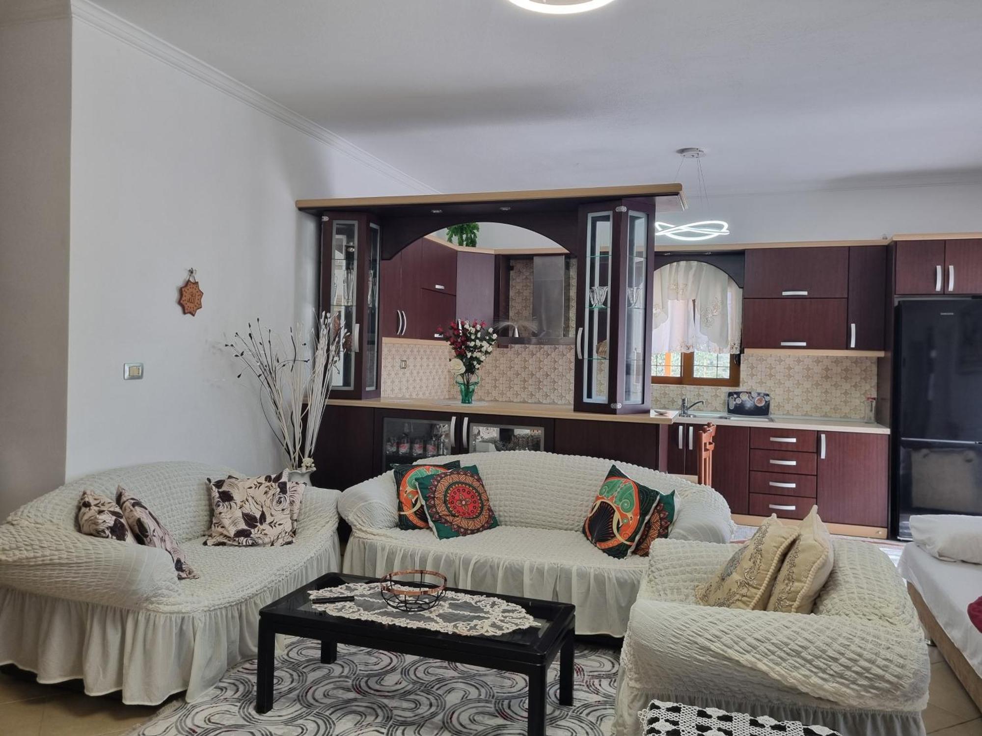 Apartment Besnik Brahimi *
